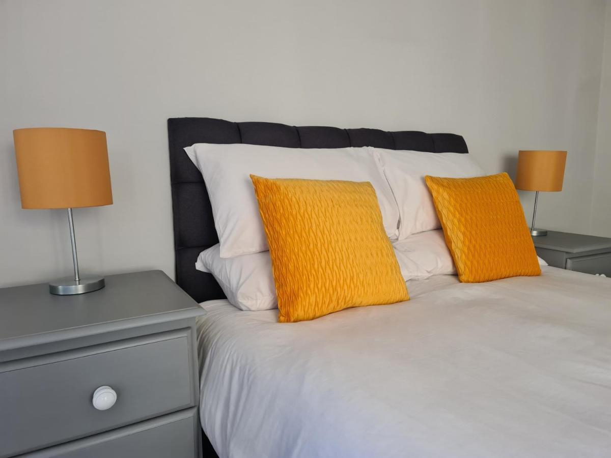 Whole House - 4 Bedrooms - Parking - Sleeps 8 Birmingham Exterior foto