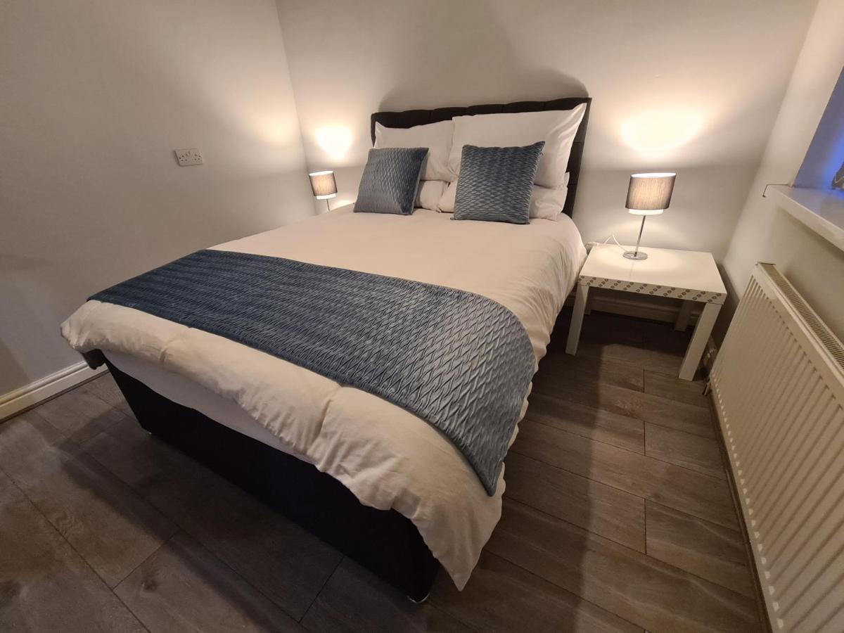 Whole House - 4 Bedrooms - Parking - Sleeps 8 Birmingham Exterior foto