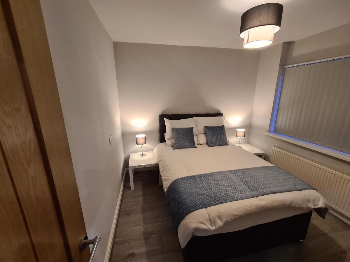 Whole House - 4 Bedrooms - Parking - Sleeps 8 Birmingham Exterior foto
