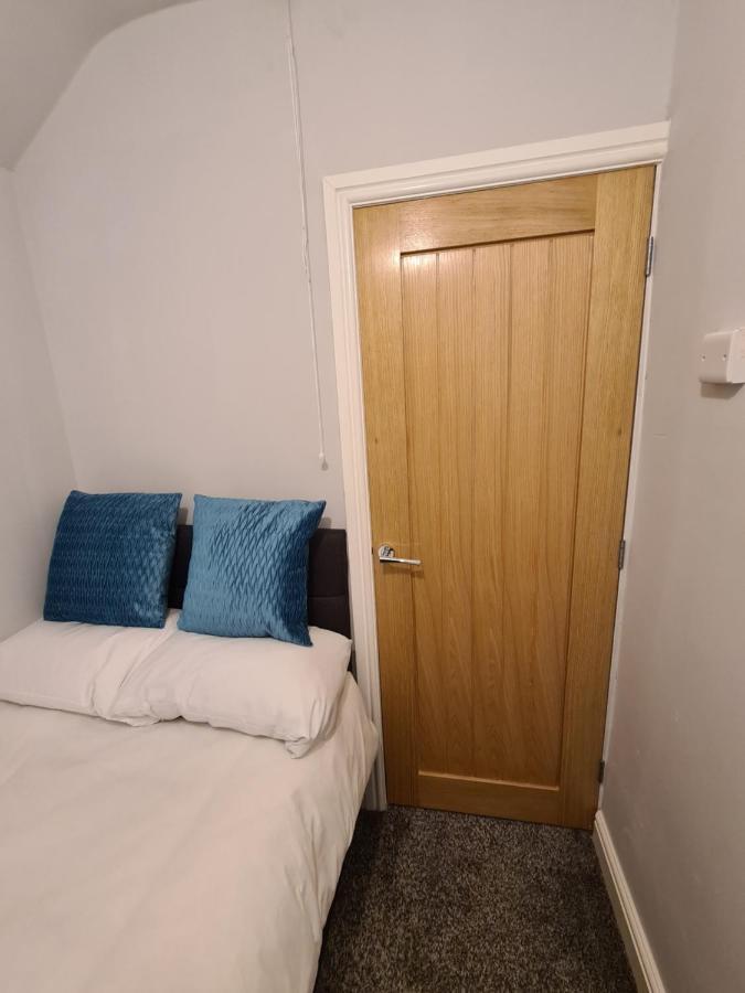 Whole House - 4 Bedrooms - Parking - Sleeps 8 Birmingham Exterior foto