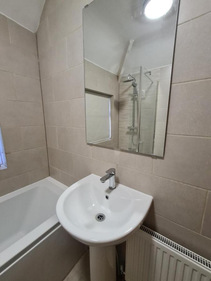 Whole House - 4 Bedrooms - Parking - Sleeps 8 Birmingham Exterior foto